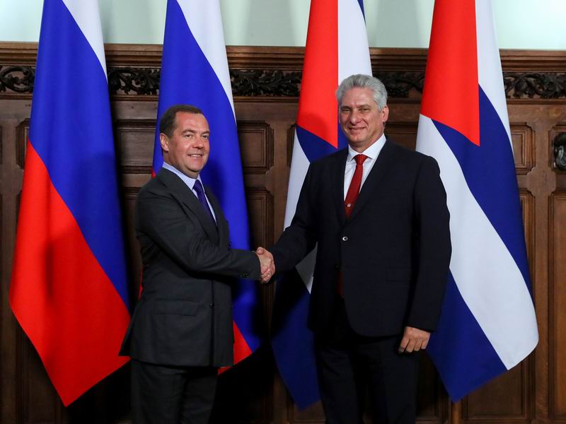 Cuban president and Russian PM Dimitri Medvedev hold talks in Moscow