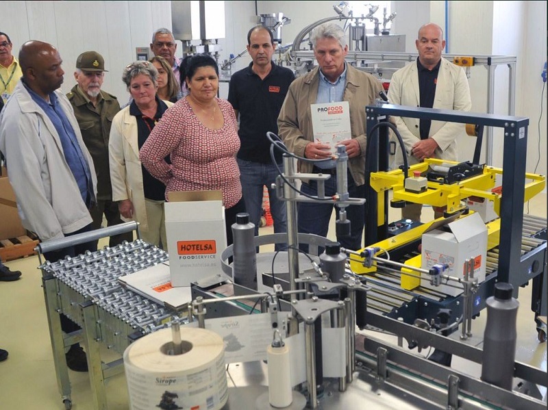 Díaz-Canel tours Mariel Special Development Zone