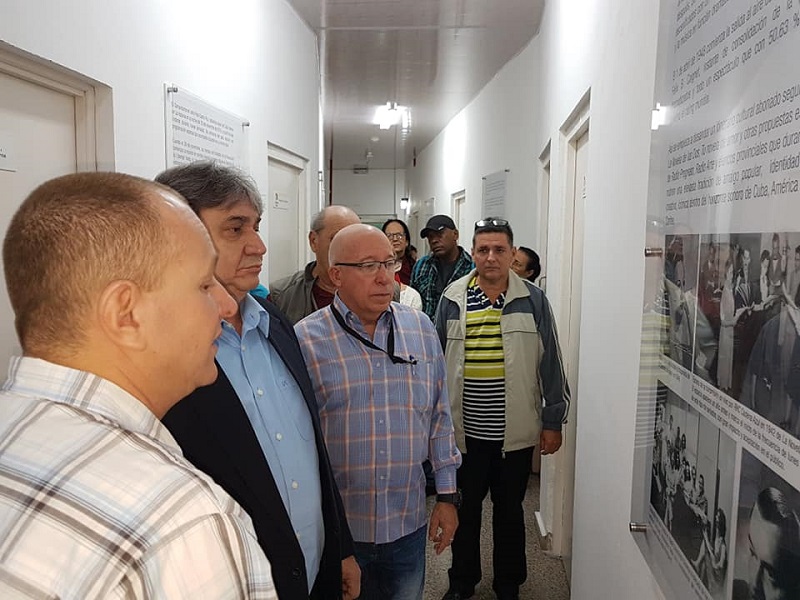 La Radio cubana expone su Historia
