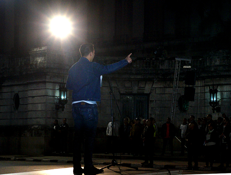 Para seguir iluminando a Cuba