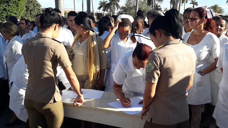 La FAR apoyan Constitucin Cubana y soberana en Venezuela La FAR apoyan Constitucin Cubana y soberana en Venezuela