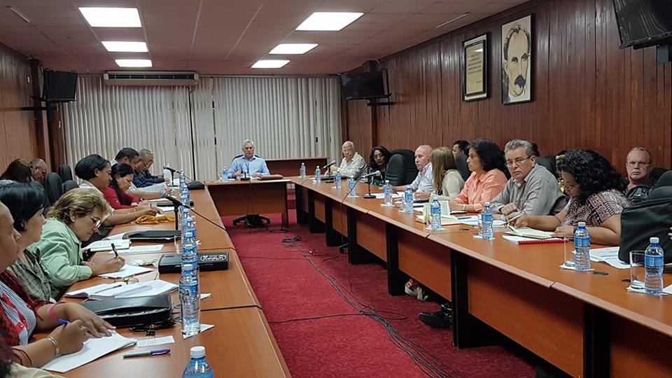 D�az-Canel prosigue recorrido por La Habana