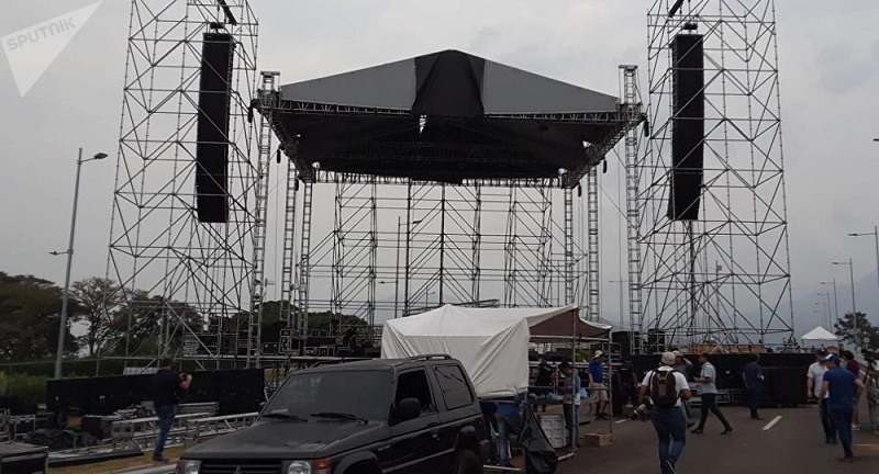 Juan Guaidó estuvo presente en el concierto celebrado en Cúcuta en apoyo a la supuesta ayuda humanitaria