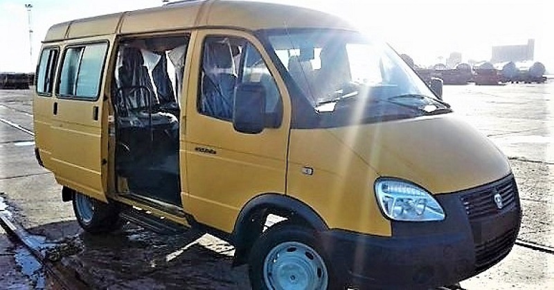 Russian minibuses arrives to strengthen public transport in Havana