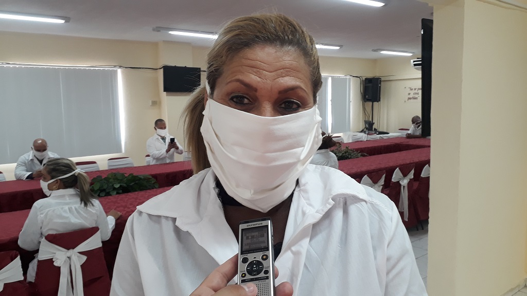 Enfrentarán médicos cubanos la COVID-19 en Suazilandia