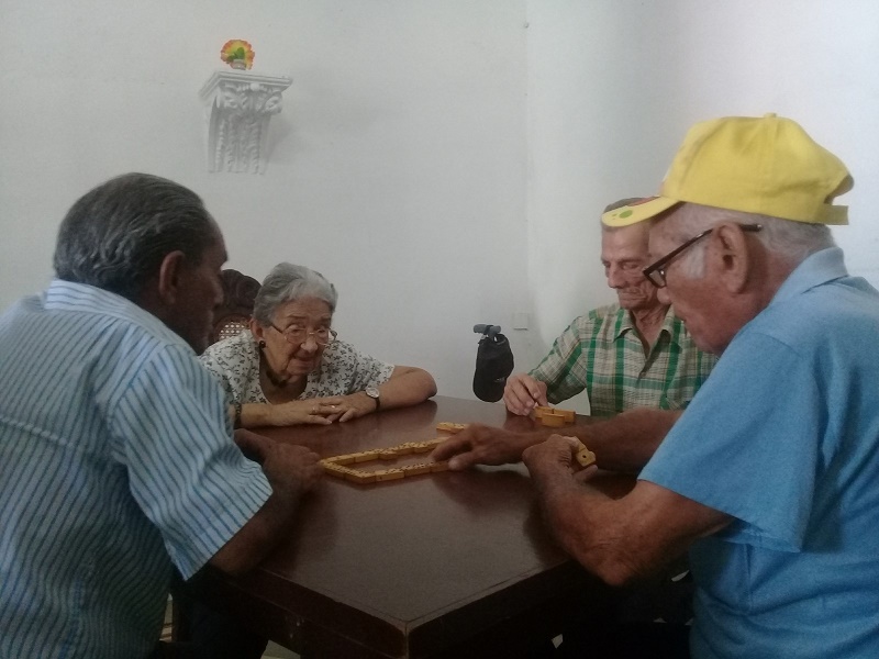 Cuba enaltece a sus ancianos