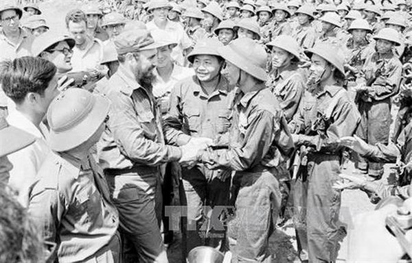 Vietnam y Ho Chi Minh en la visión de Martí y de Fidel