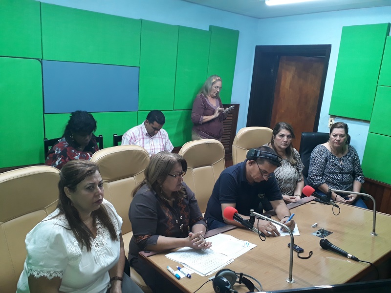 Alegría con aroma de mujer desborda al Yayabo 