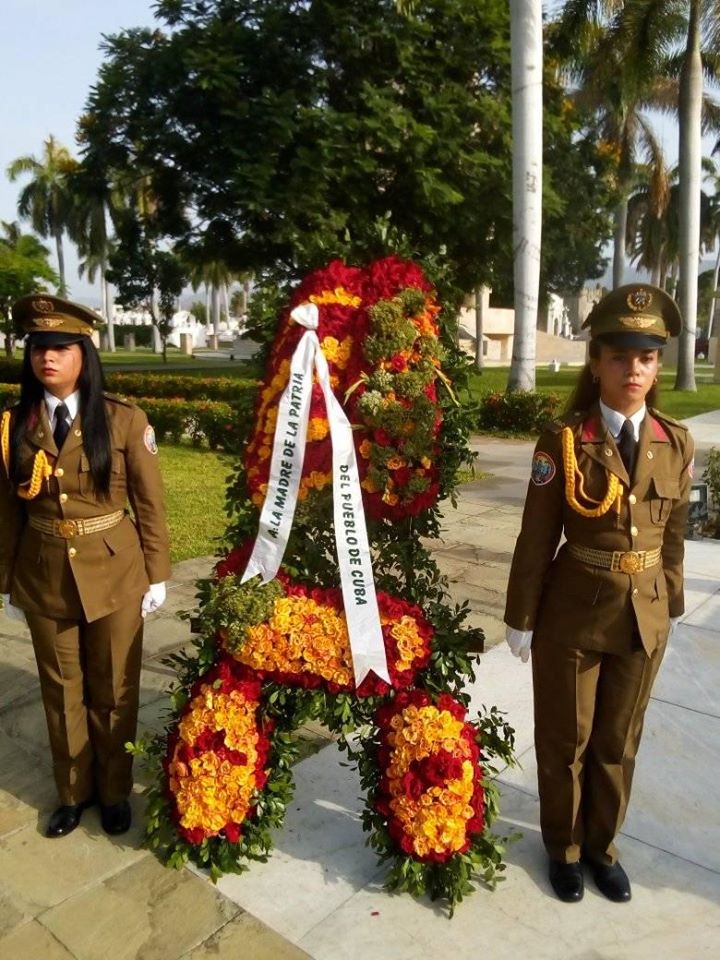 Homenaje de Raúl y del pueblo de Cuba a Mariana Grajales en el Día de las Madres