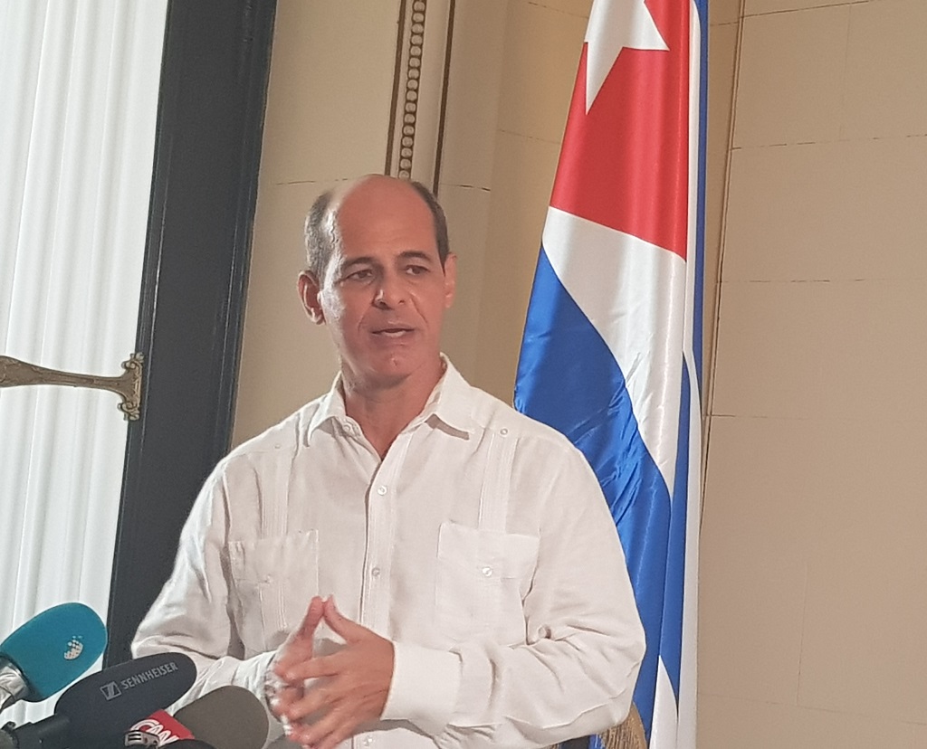 Mantendrá Cuba su condición de garante en los diálogos de paz entre el gobierno y las Fuerzas Armadas de Colombia