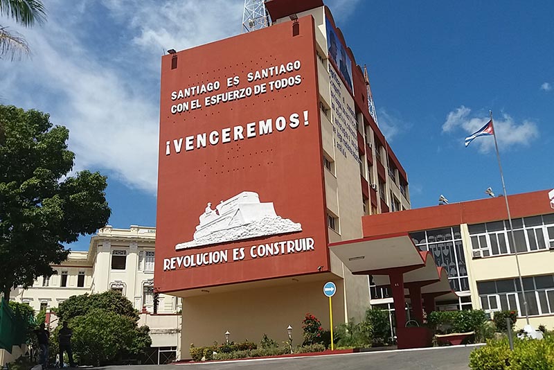 Santiago de Cuba, Ciudad H�roe. Foto: Mabel Pe�a