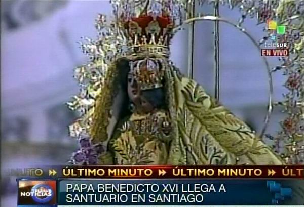 La Virgen de la Caridad del Cobre, Patrona de Cuba, en el Santuario a su imagen en Santiago de Cuba. 27 de marzo de 2012. Foto: TeleSUR / Radio Rebelde La Virgen de la Caridad del Cobre, Patrona de Cuba, en el Santuario a su imagen en Santiago de Cuba. 27 de marzo de 2012. Foto: TeleSUR / Radio Rebelde