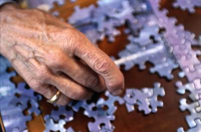 Ser feliz ayuda a prevenir el Alzheimer 