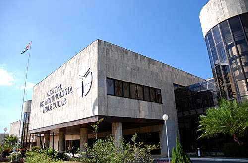 Sesiona Simposio Binacional Cuba-Estados Unidos Transformando el cáncer 