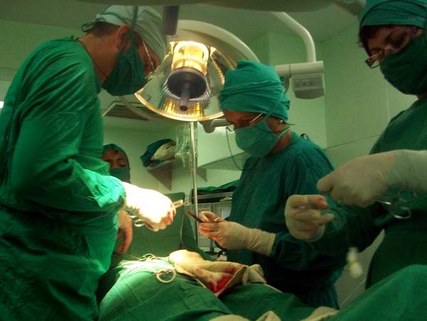 Realizan en Camagüey compleja intervención quirúrgica Realizan en Camagüey compleja intervención quirúrgica