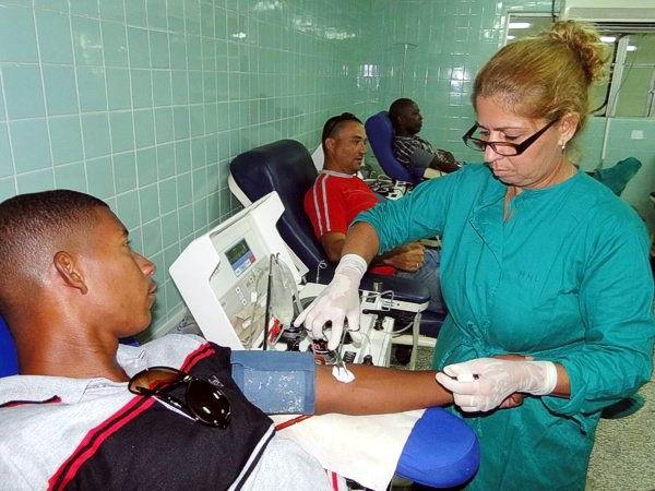 En Cuba, Jornada de Homenaje al Donante de Sangre