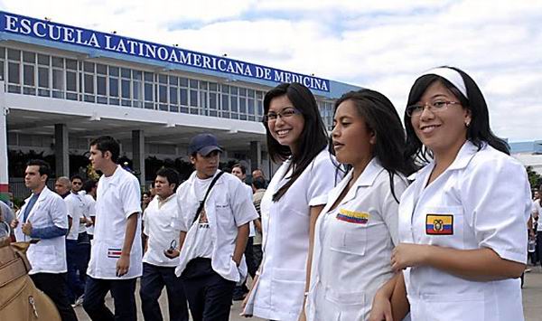 Destacan en Bolivia trascendencia de la Escuela Latinoamericana de Medicina Destacan en Bolivia trascendencia de la Escuela Latinoamericana de Medicina