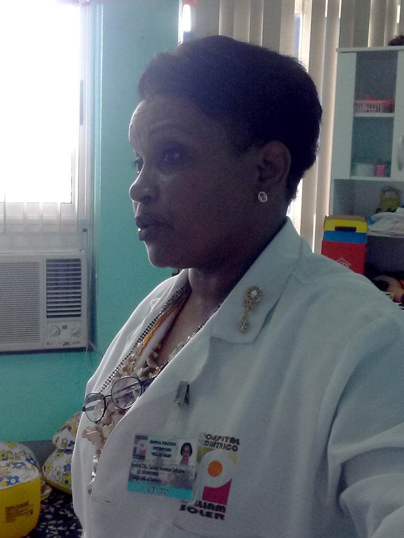 Doctora Caridad Verdecia, jefa de los servicios de Oncocirugía Pediátrica. Foto: Gabdiel Silva