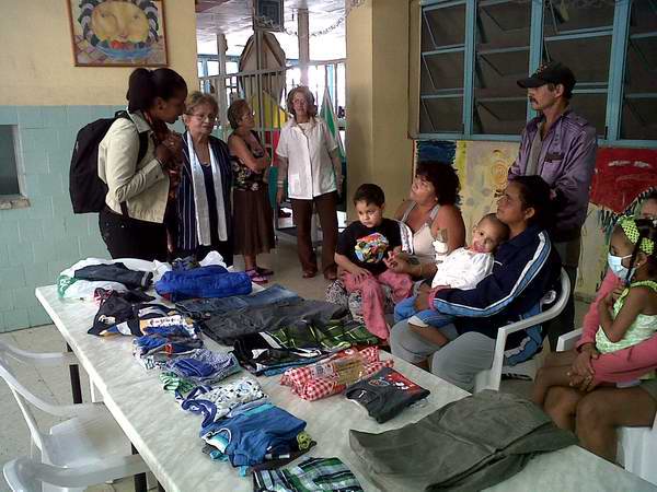 Donativo a ni�os con c�ncer en el Hospital Pedi�trico Juan Manuel M�rquez. Foto Rosemary Bernal