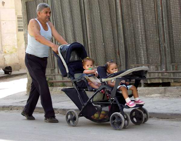 Aging, a natural stage of life Aging, a natural stage of life