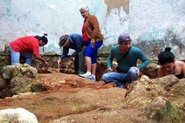 Grupo arqueológico José Álvarez Cóndor, Matanzas, Cuba. Grupo arqueológico José Álvarez Cóndor, Matanzas, Cuba.
