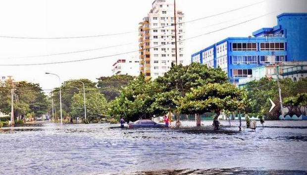 Inundaciones costeras en litoral habanero. Foto: José Manuel Correa Inundaciones costeras en litoral habanero. Foto: José Manuel Correa