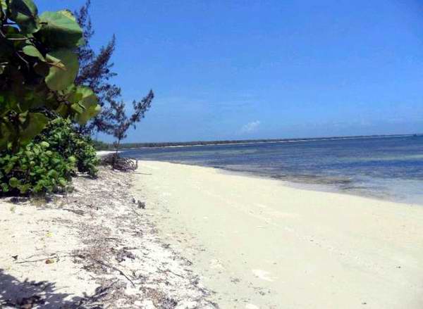 Playa Mejías en Holguín. Playa Mejías en Holguín.