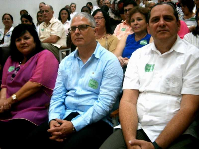 econocen representante de OPS y OMS Red Cubana de Municipios por la Salud