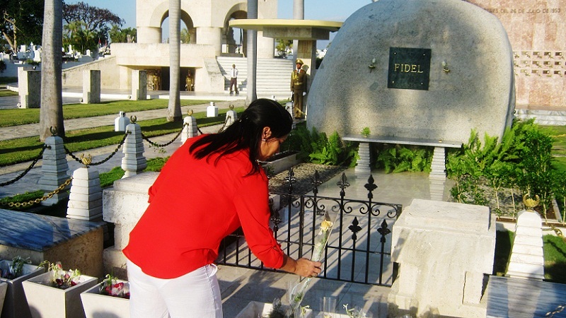 Homenaje de fiscales cubanos a Martí y Fidel