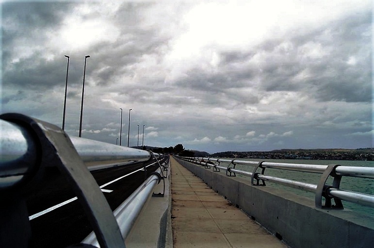 Puente renovado demanda cuidados en corredor tur�stico cubano