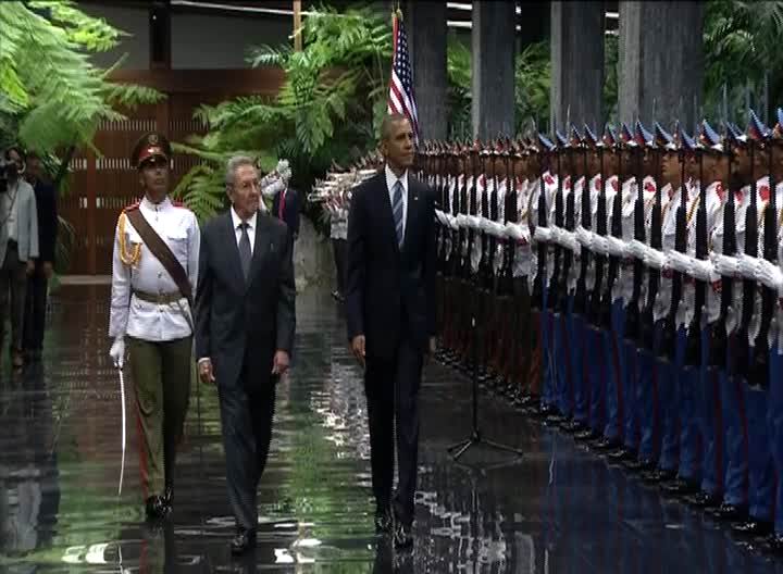Ra�l Castro recibi� a Barack Obama en el Palacio de la Revoluci�n 