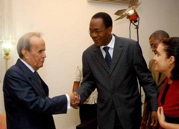 Alarcon Meets with Visiting Beninese Parliamentary Leader Alarcon Meets with Visiting Beninese Parliamentary Leader