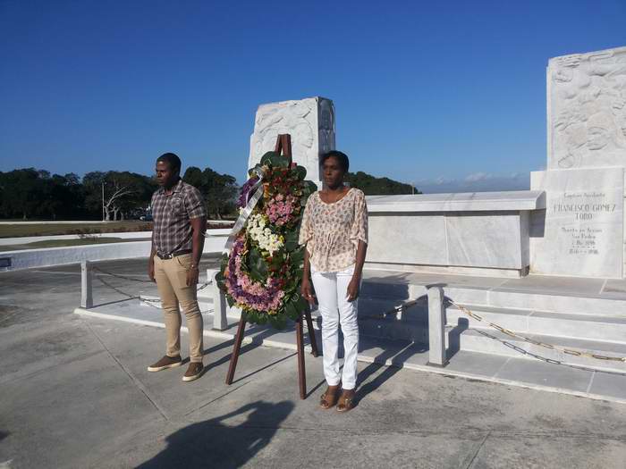 Saludan en La Habana Aniversario 59 del Triunfo de la Revoluci�n Cubana. Foto: Carlos Serpa 