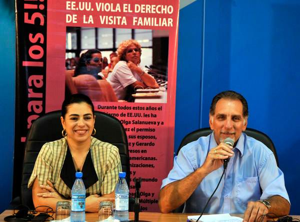 Llama Ren� Gonz�lez a multiplicar acciones por Los Cinco