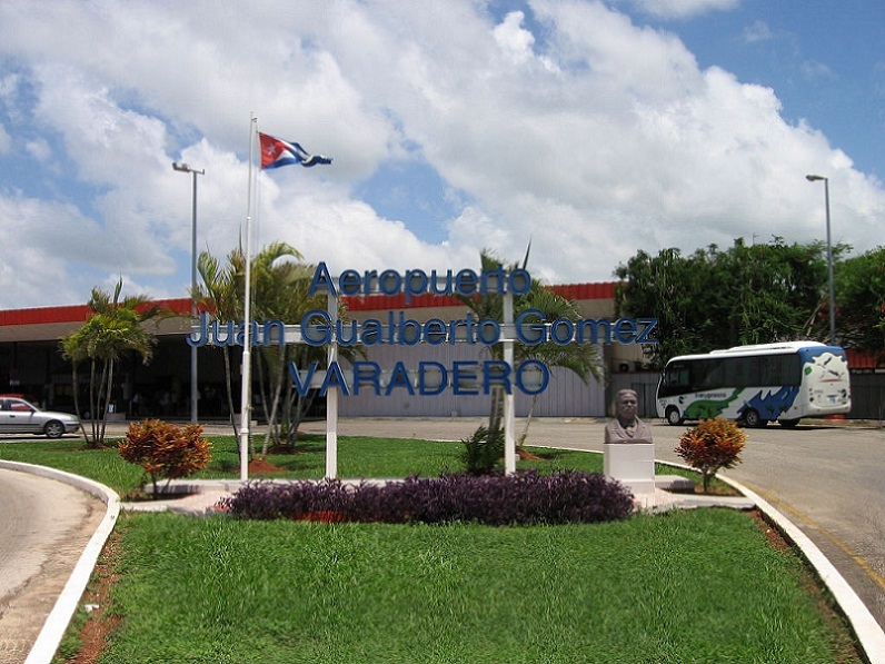 Incautan centenares de bienes materiales en aeropuerto de Varadero 