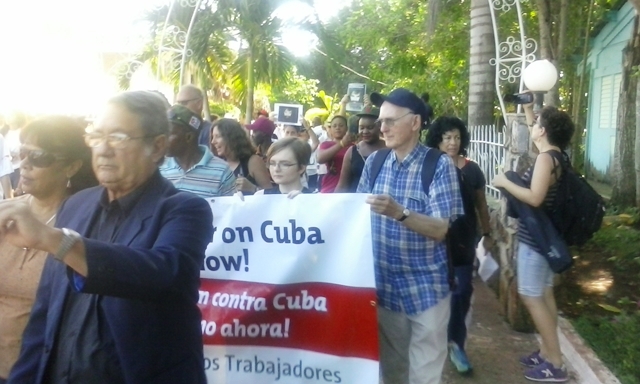 Amigos de Cuba por los caminos del Che 