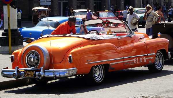 Buick-1953. Foto: Abel Rojas. Buick-1953. Foto: Abel Rojas.