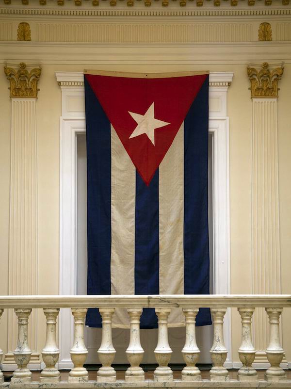 Bandera cubana que fue arriada el 3 de enero de 1961 cuando la Casa Blanca cortó sus nexos con La Habana