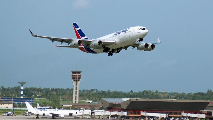 Restablece Cubana de Aviación vuelos a República Dominicana