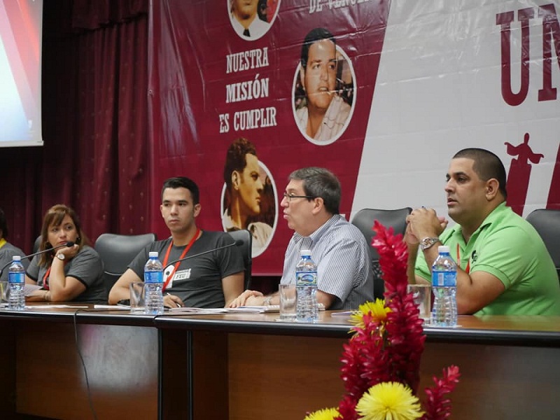 Dialoga Canciller cubano con estudiantes universitarios (+Audios)