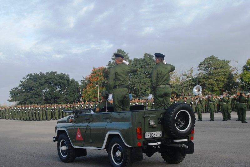 Por la Defensa de la Patria Socialista 