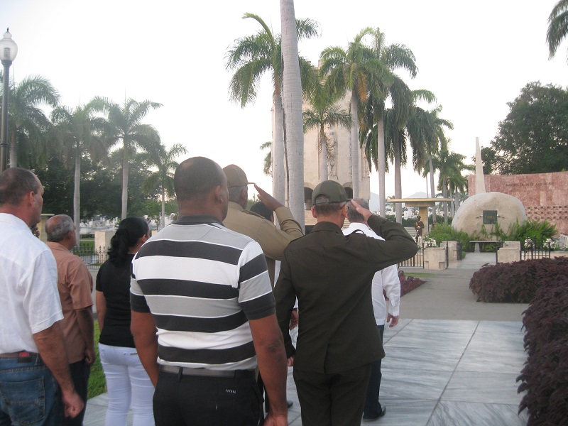 Rinden tributo a Fidel en Santiago de Cuba