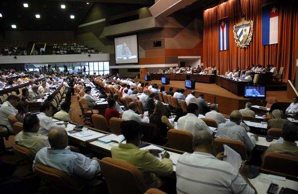 Convocan al Parlamento cubano para el próximo día 23 Convocan al Parlamento cubano para el próximo día 23