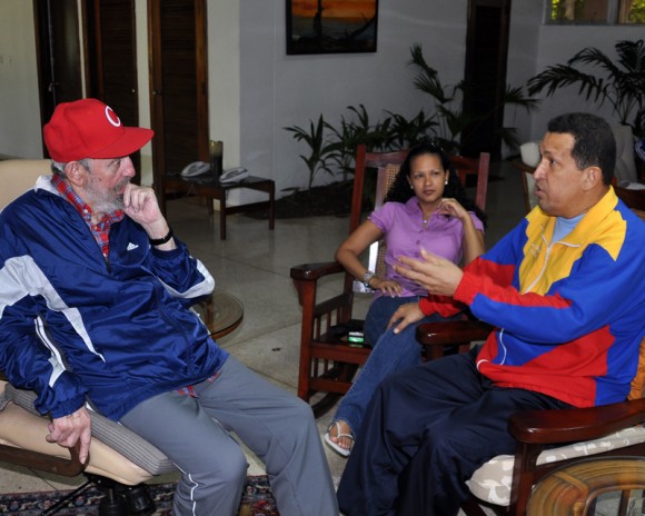 Fidel Castro: “No podrán jamás ponernos de rodillas”