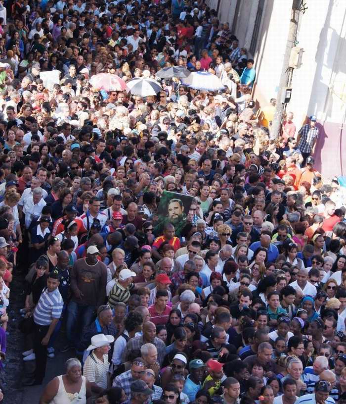 Los nueve días que estremecen al mundo. Fotos: José Miguel Solís