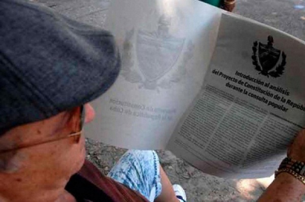 A Cuba y a Fidel, ni la muerte los separa