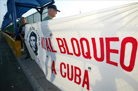 Caravana contra el bloqueo recorrerá avenidas de Miami Caravana contra el bloqueo recorrerá avenidas de Miami