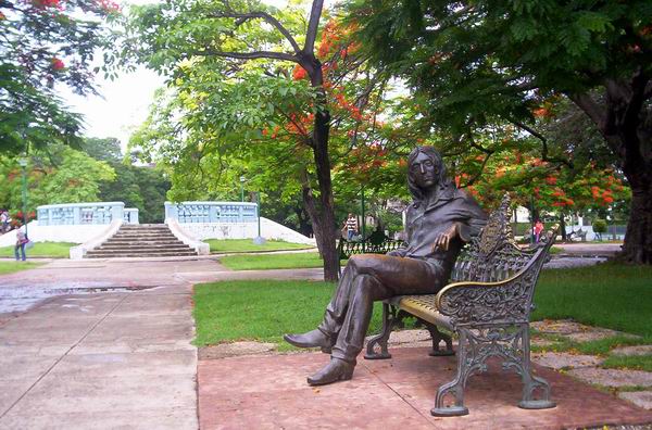 Parque John Lennon en el municipio Plaza de la Revolución, La Habana, Cuba. Foto: Abel Rojas.