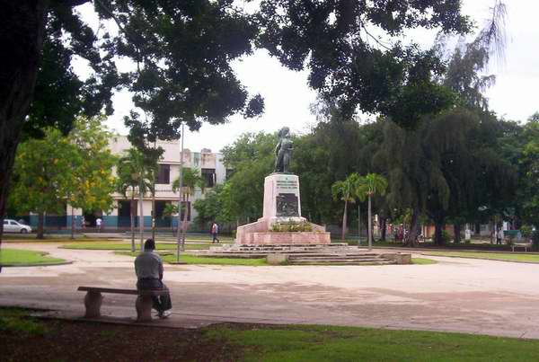 Parque Mariana Grajales en el municipio Plaza de la Revolución, La Habana, Cuba. Foto: Abel Rojas.