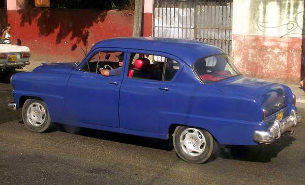 Plymouth 1952. Foto: Abel Rojas. Plymouth 1952. Foto: Abel Rojas.